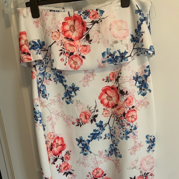 Women’s strapless dress - Picture 2 of 5